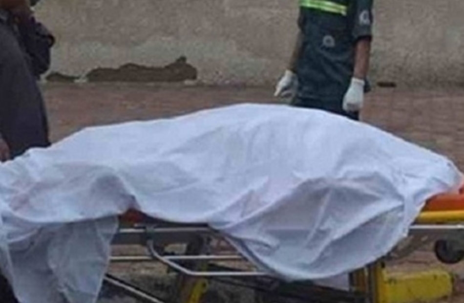 دفن جثة شخص لقي مصرعه على طريق الإسكندرية الصحراوي