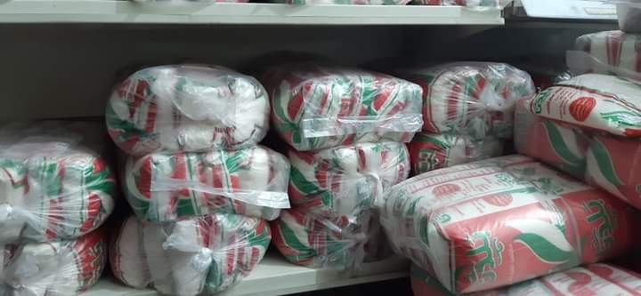 ضبط 16 طن سكر وأرز مجهولي المصدر خلال حملة تموينية بالشرقية