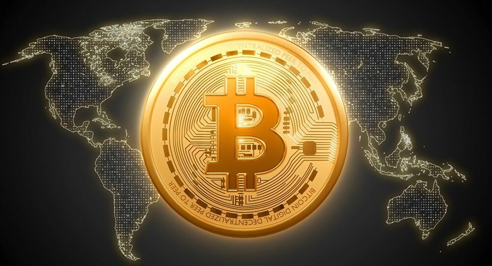 سعر عملة بيتكوين يبلغ مستوى قياسيا جديدا يتجاوز 124 ألف دولار
