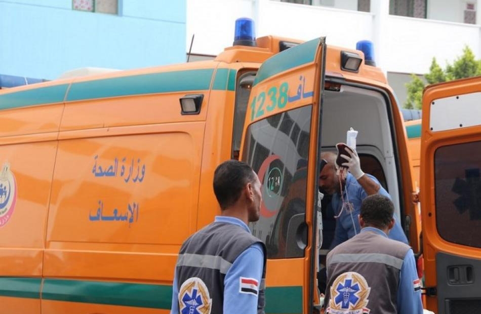 إصابة 5 أشخاص في حادث تصادم بسوهاج