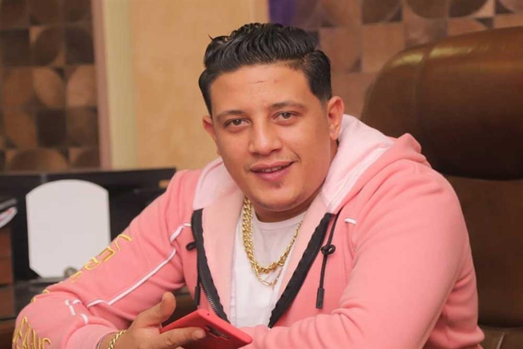 حمو بيكا يلمح لنيته اعتزال الفن بعد وفاة أحمد عامر