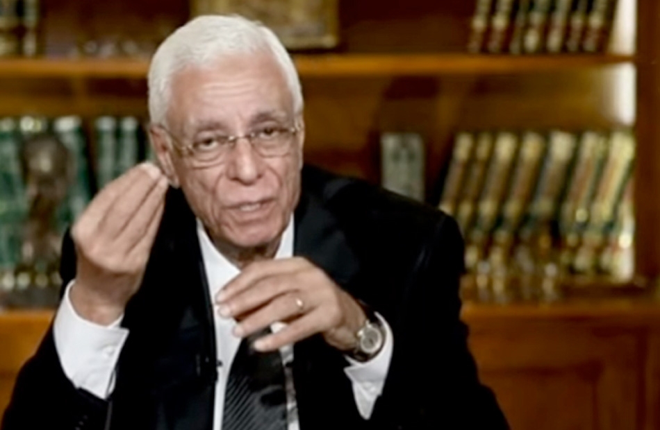 متى يتم استئصال الطحال؟.. حسام موافي يوضح