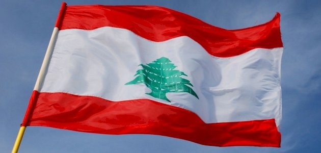مباحثات عسكرية بين لبنان وفرنسا.. وقائد الجيش اللبناني يتفقد قاعدة بالبقاع