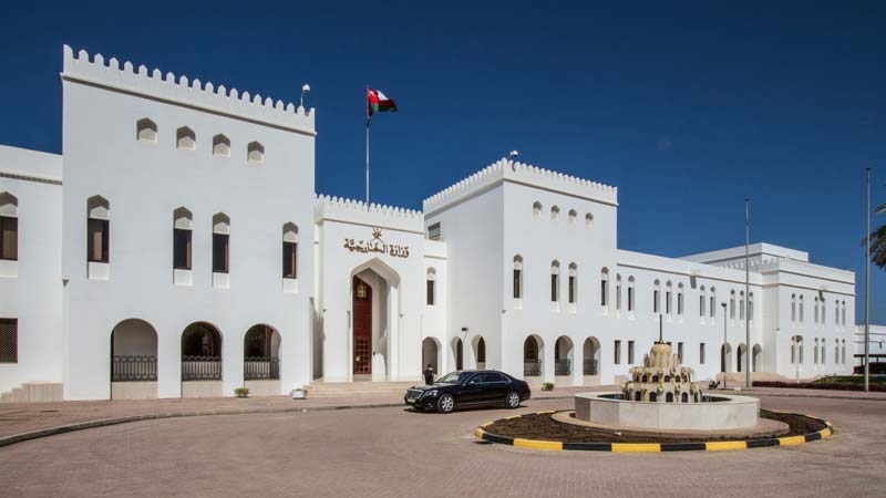 الوسيط العماني: انتهاء الجولة الخامسة من المباحثات حول البرنامج النووي بين واشنطن وطهران في روما