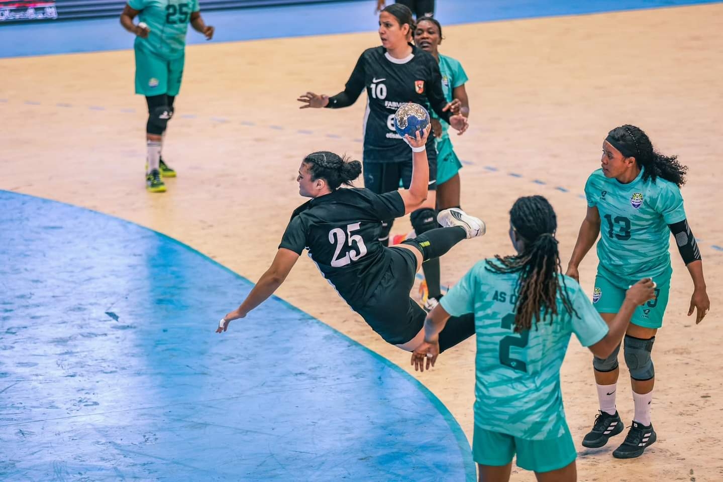 قمة اليد المصرية.. أون سبورت تنقل نهائي كأس الكؤوس بأستوديو تحليلي من الملعب