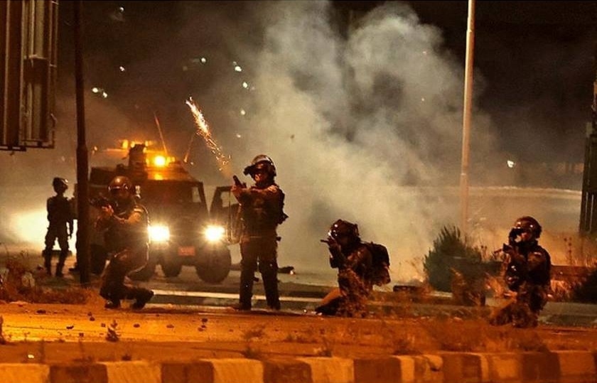 قوات الاحتلال تُضرم النار بمنزل ببلدة كفر دان غرب جنين