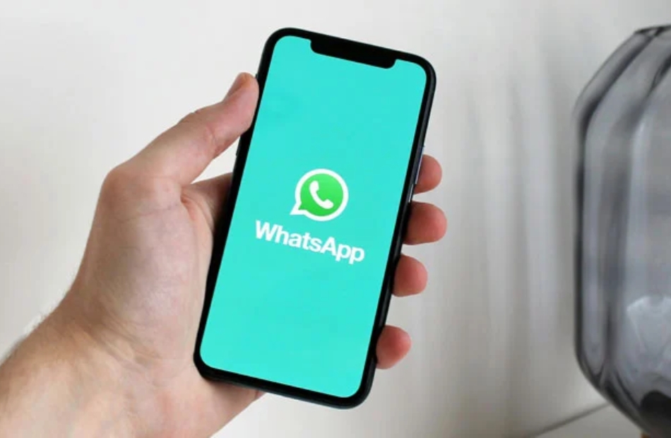 مستخدمو تطبيق «واتس اب» حول العالم يبلغون عن مشاكل في عمل التطبيق
