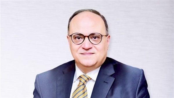 رئيس هيئة الدواء المصرية: ملف توطين الأدوية على رأس اهتمامات الهيئة.. ومصر تمتلك أكثر من 170 مصنع دواء