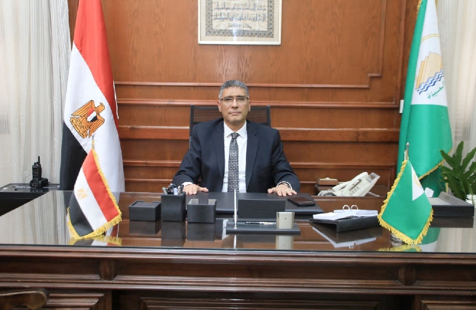 محافظ الجيزة يطلع على نسب التنفيذ لمشروعات التطوير ودعم المستشفيات