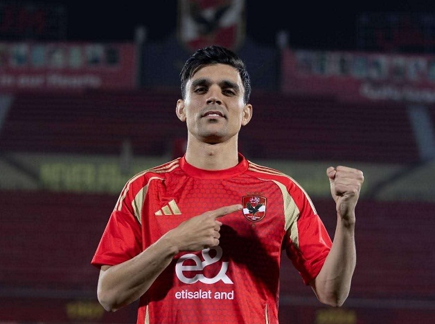 الحديدي: بن شرقي لاعب كبير..وبيسيرو منح الثقة للاعبي الزمالك