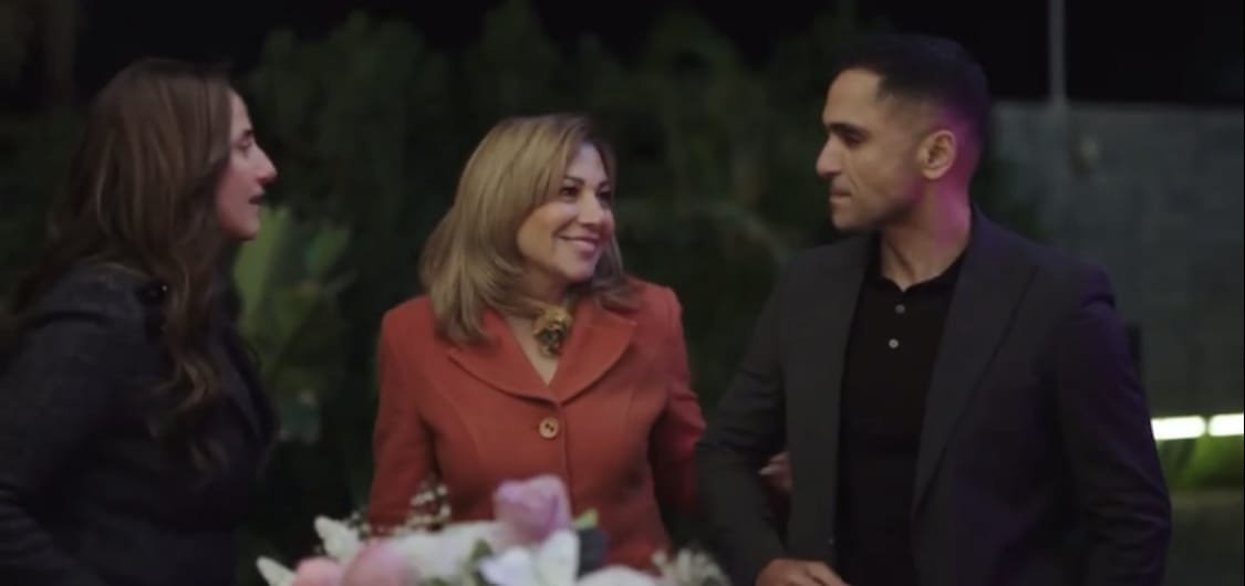 سامي الشيخ يحتفل مع حنان مطاوع بانتصارهم وتصنيع الدواء بالحلقة الأخيرة من "صفحة بيضا"