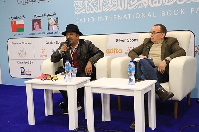 الشاعر والفنان الأردني محمد العامري: أنا ابن التراب بعشبه