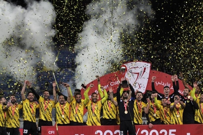 الحسين إربد يتوج بلقب كأس السوبر الأردني للمرة الثانية في تاريخه
