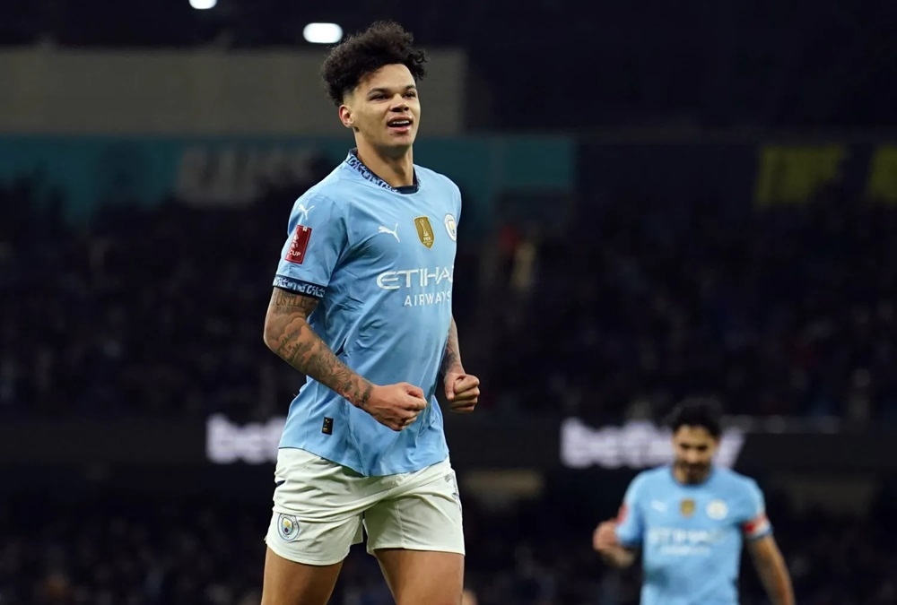 أوريلي لاعب مانشستر سيتي سعيد بتأثيره على الفريق في كأس الاتحاد الإنجليزي