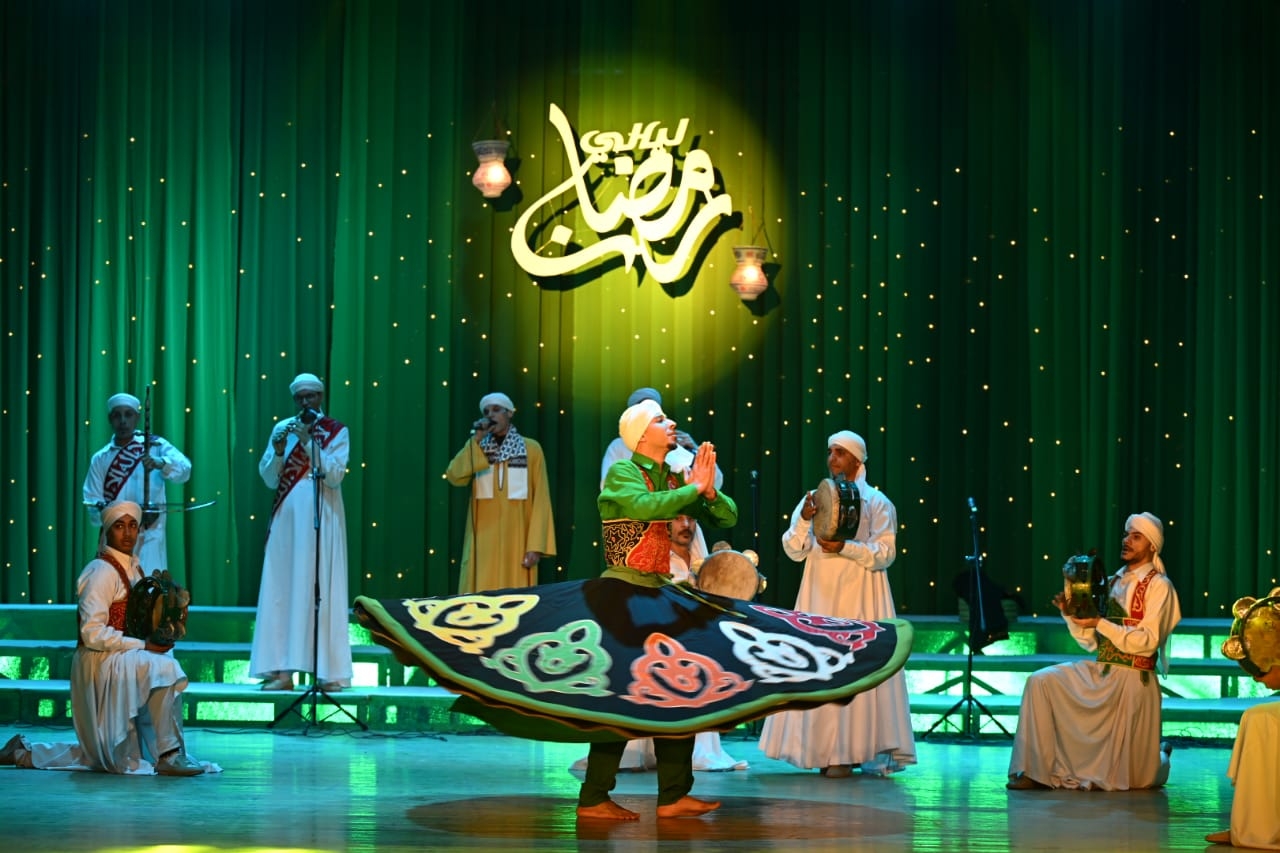 على مسرح السامر بالعجوزة.. خالد اللبان يفتتح "ليالي رمضان الثقافية والفنية"