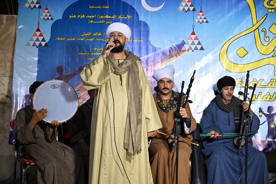 «ليالي رمضان» في الحديقة الثقافية.. مناقشة «مذكرات سنوحي المصري» ومواصلة عروض الفن الشعبي