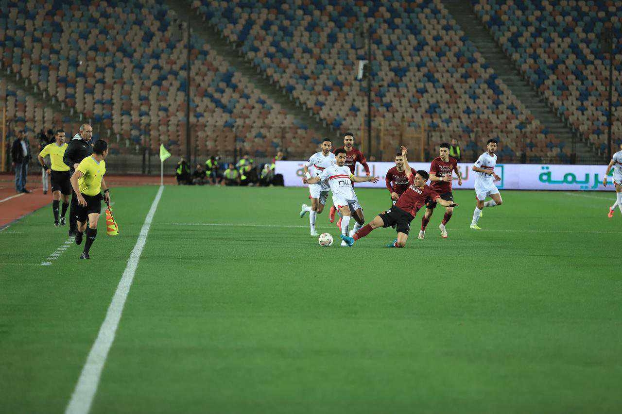 الزمالك يتقدم بهدف عبدالله السعيد في شباك سيراميكا بنصف نهائي كأس مصر