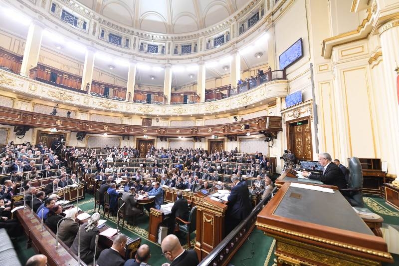 النواب يحظر عمل السخرة والجبر والتحرش والتنمر في قانون العمل