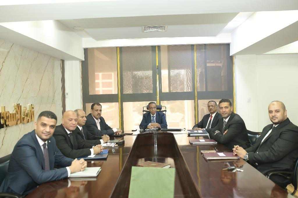 الإسماعيلي يجدد عقود "عبد الكريم وخطار وفرج" لمدة خمس سنوات