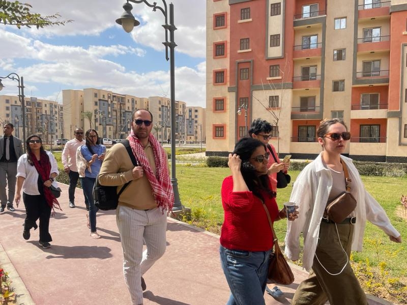 مي عبد الحميد تستقبل وفود 10 بنوك مركزية لزيارة وحدات المبادرة الرئاسية «سكن لكل المصريين»