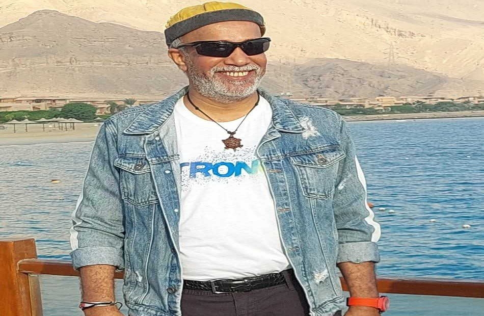 أحمد السقا ناعيًا سليمان عيد: «مع السلامة يا صاحبي.. يا عشرة العمر»