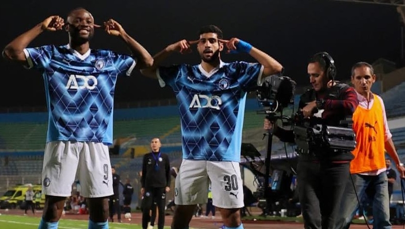 بيراميدز يضع قدمًا في الدور المقبل برباعية أمام الجيش الملكي المغربي