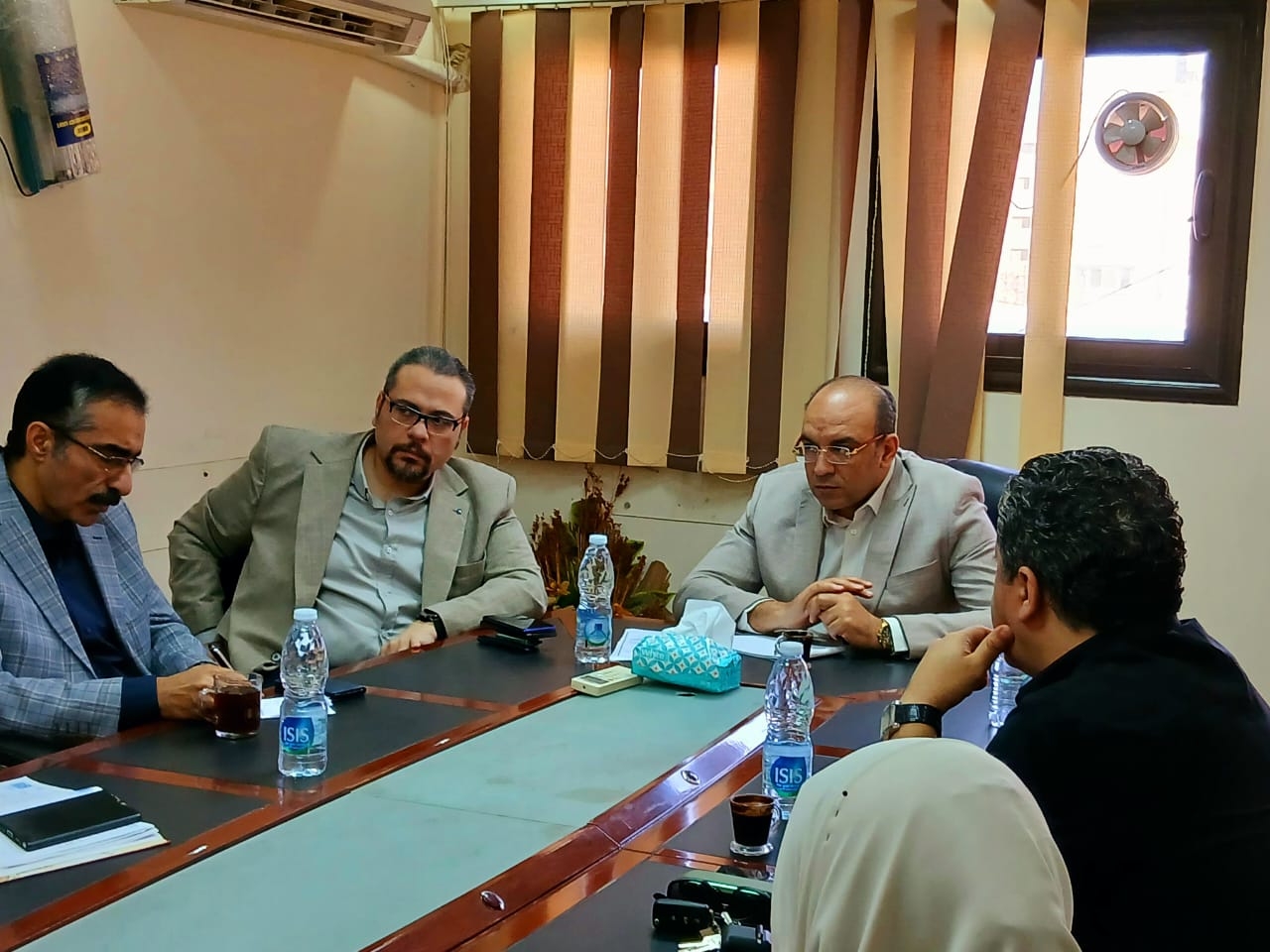 صحة الدقهلية تناقش بروتوكول التنسيق والتحويل للحالات الطارئة بين المستشفيات