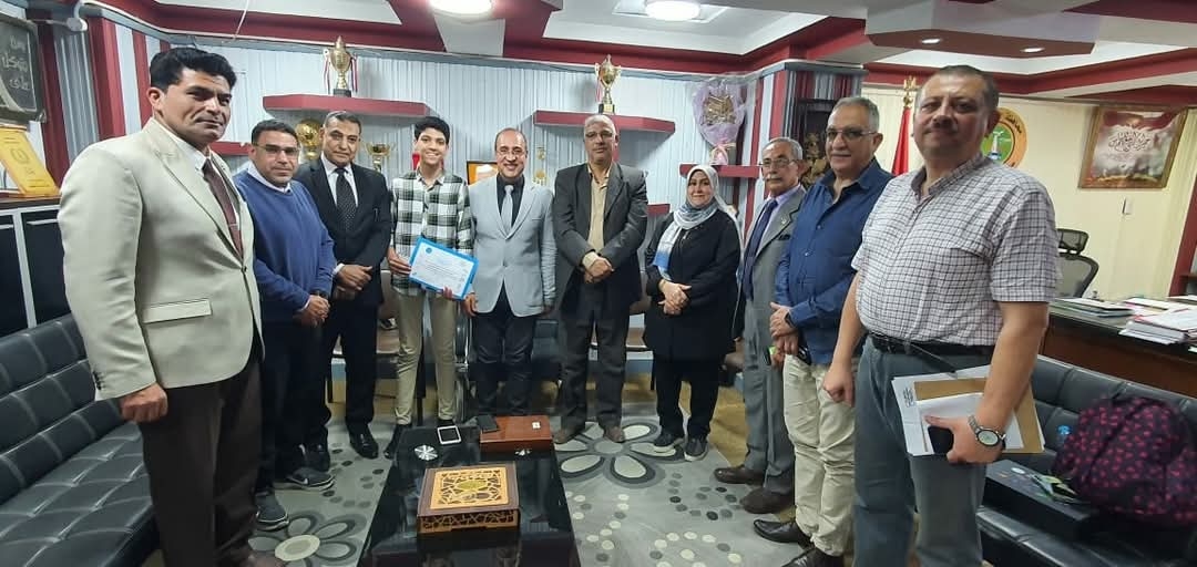 مدير تعليم المنوفية يكرّم الطلاب الفائزين في مسابقتي "اليونيسف" و"آيسف" لعام 2025