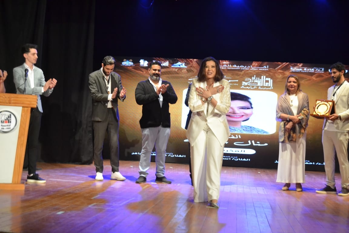 حفل افتتاح مبهر للدورة الرابعة من مهرجان المسرح العالمي بالإسكندرية