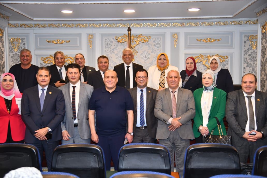 الإدارة المحلية بمجلس النواب توصي بـ400 مليون جنيه دعم إضافي للمنوفية