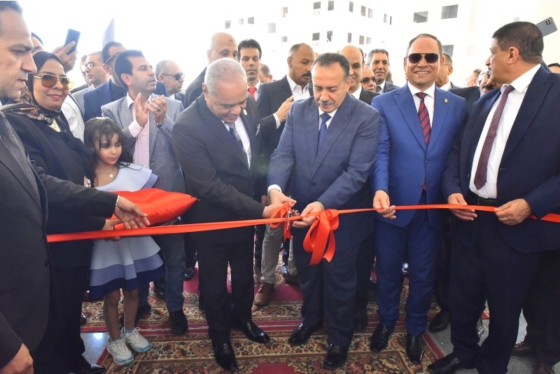 محافظ أسيوط ورئيس هيئة النيابة الإدارية يفتتحان مقر النيابة الإدارية بمدينة أسيوط الجديدة