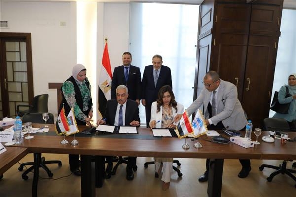 "تجارية الإسكندرية" تستضيف قيادات التأمين الصحى للترويج لاستثمارات جديدة لاستكمال المنظومة بالمحافظة