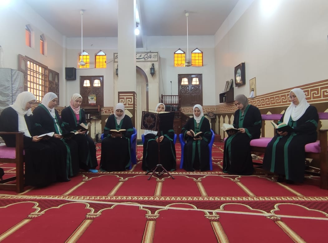 انطلاق قوافل دعوية للواعظات إلى عشر مديريات
