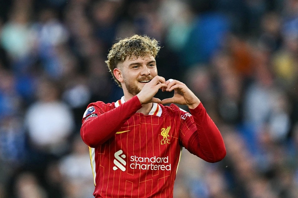 ليفربول يتقدم على بريتون بهدفين مقابل هدف في الشوط الأول