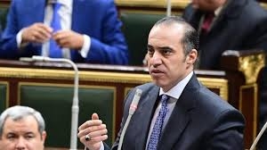 محمود فوزي: الحكومة في موقف لا تُحسد عليه في قضية الإيجار القديم