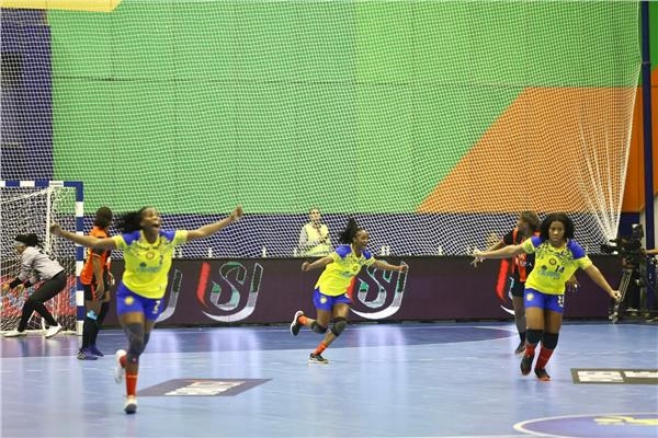 سيدات بترو أتلتيكو يتأهلن لمواجهة الأهلي في نهائي كأس إفريقيا لليد