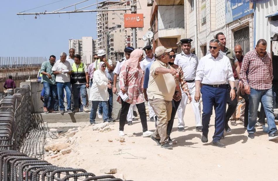 9 توجيهات لمحافظ الإسكندرية في جولة تفقدية بامتداد طريق الكورنيش