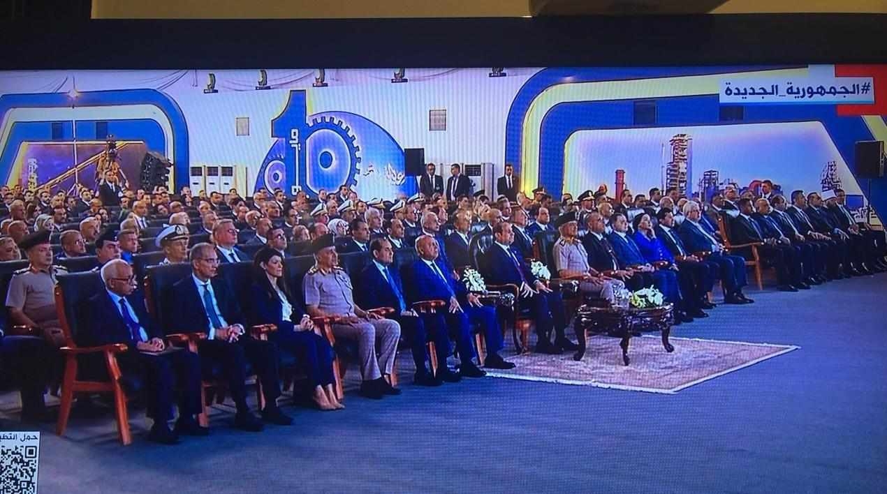سيد عفيفي بعد تكريمه من الرئيس السيسي في عيد العمال: فرحة كبيرة ووسام ليا ولأولادي مدى الحياة