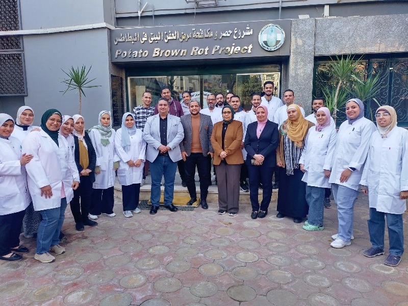 "الزراعة" تستعرض أنشطة مشروع مكافحة العفن البني في البطاطس خلال إبريل الماضي