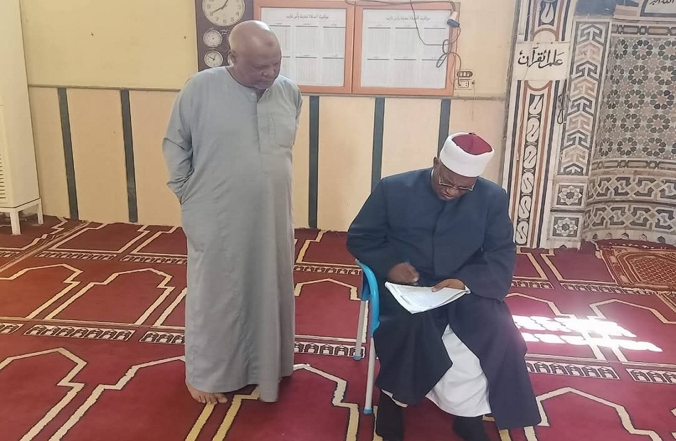 وكيل الأوقاف بالبحر الأحمر يتفقد المساجد ويُؤكد رفع مستوى الأداء والجاهزية
