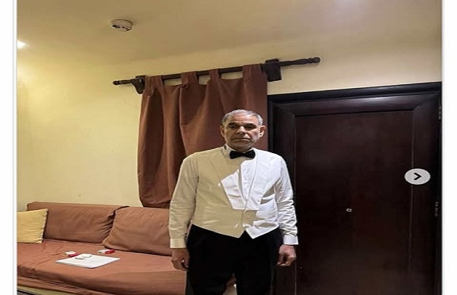 عازف التشيلو.. محمود البزاوي يسخر من آخر ظهور له