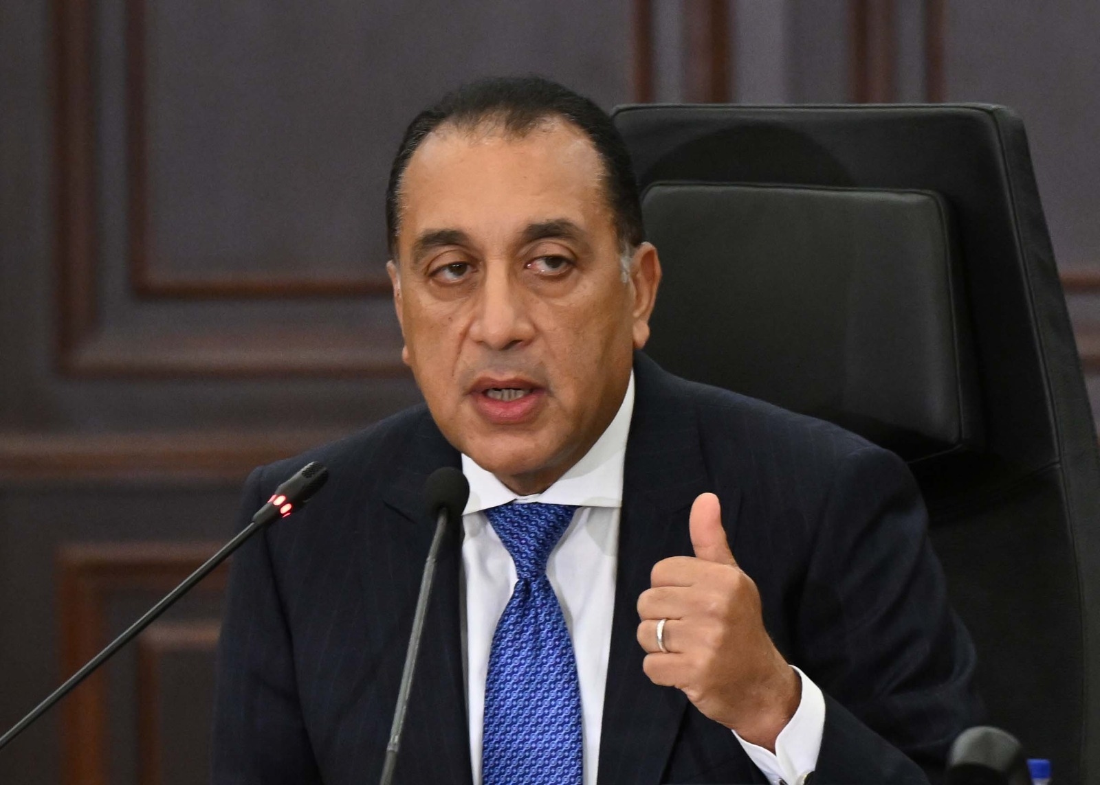 من الغاز إلى الجينات.. أسبوع حافل لرئيس الوزراء بملفات الأمن الطاقي والصحي والاستثماري