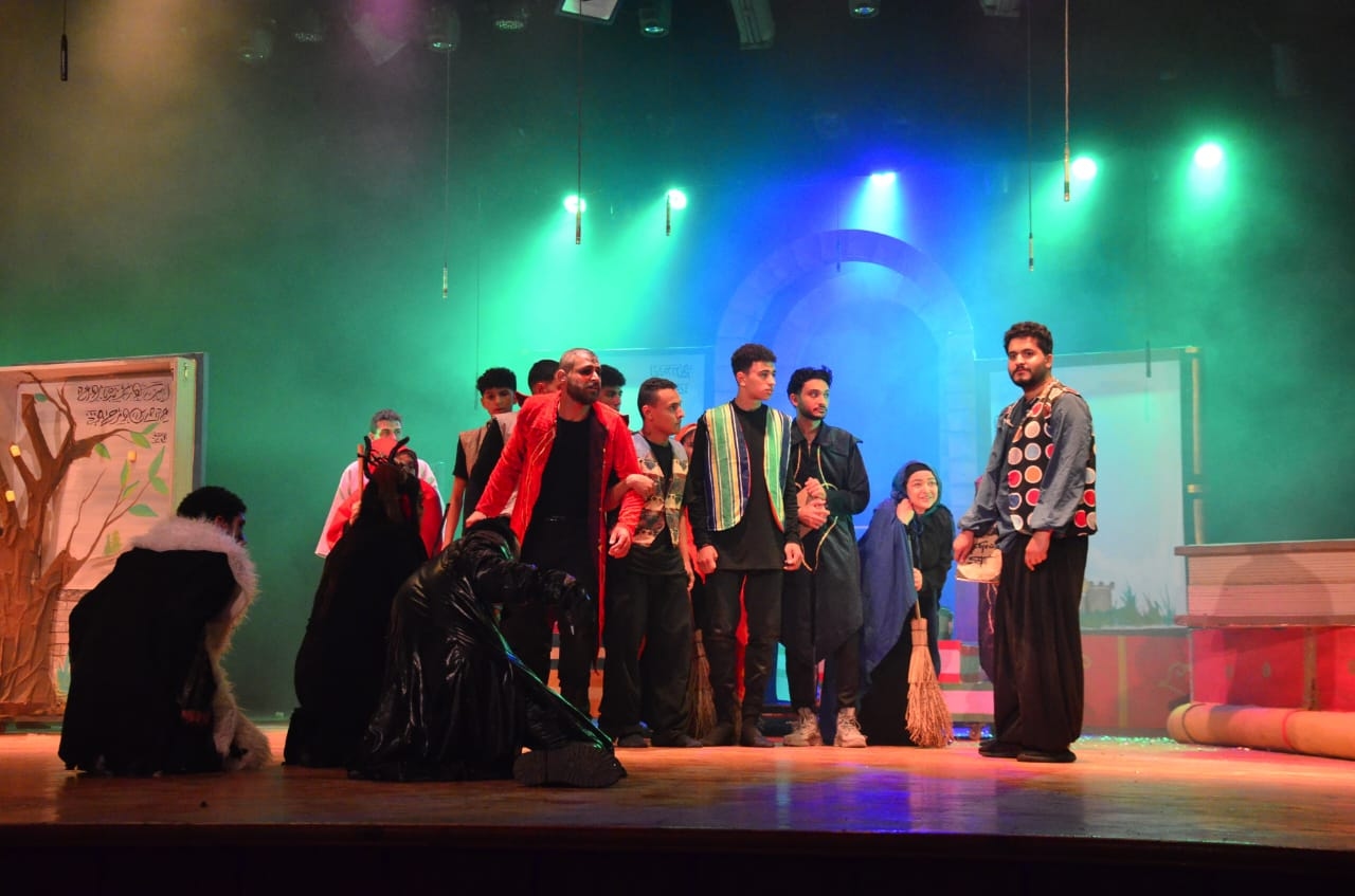 مهرجان فرق الأقاليم يشهد عرض "زمكان" على مسرح السامر