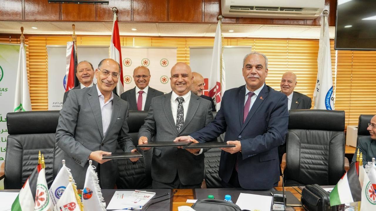 بتروجت وائتلاف أردني يوقعان اتفاقية لتنفيذ مشروع تخزين الغاز البترولي المسال في العقبة بقيمة 21.76 مليون دولار