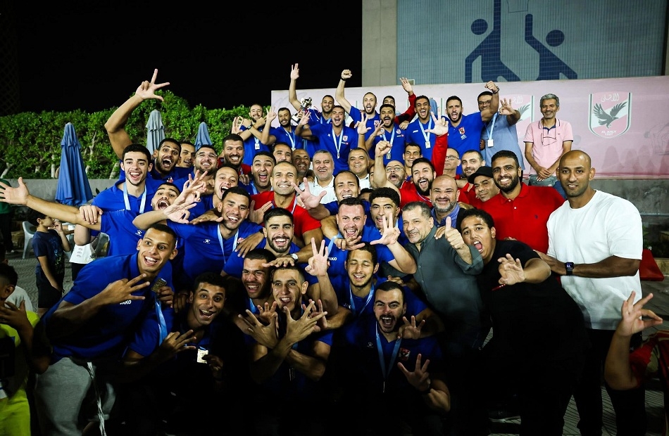 الأهلي يتوج بلقب دوري كرة الماء للموسم الثالث على التوالي