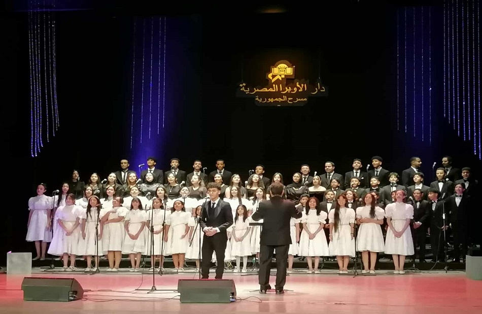ملحمة إبداعية تمزج بين الموسيقى والغناء في احتفال الأوبرا بذكرى 30 يونيو