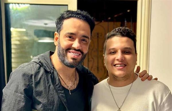 رامي جمال يتعاون مع الشاعر مصطفى ناصر في «تيجي نرجع»