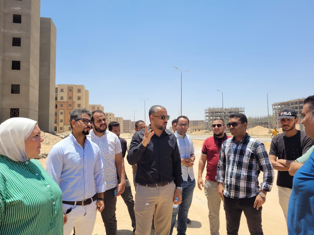وزير الإسكان يتابع تنفيذ الآلاف من وحدات «سكن لكل المصريين» بعددٍ من المدن الجديدة