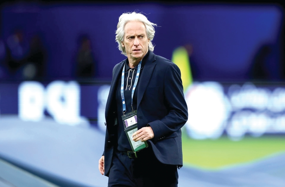 النصر السعودي يعلن تعاقده مع المدرب البرتغالي جيزوس لموسم واحد