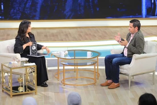 منى الشاذلي تعرض صورًا نادرة من حياة أم كلثوم